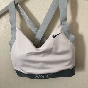 Nike DriFit Sports Bra M